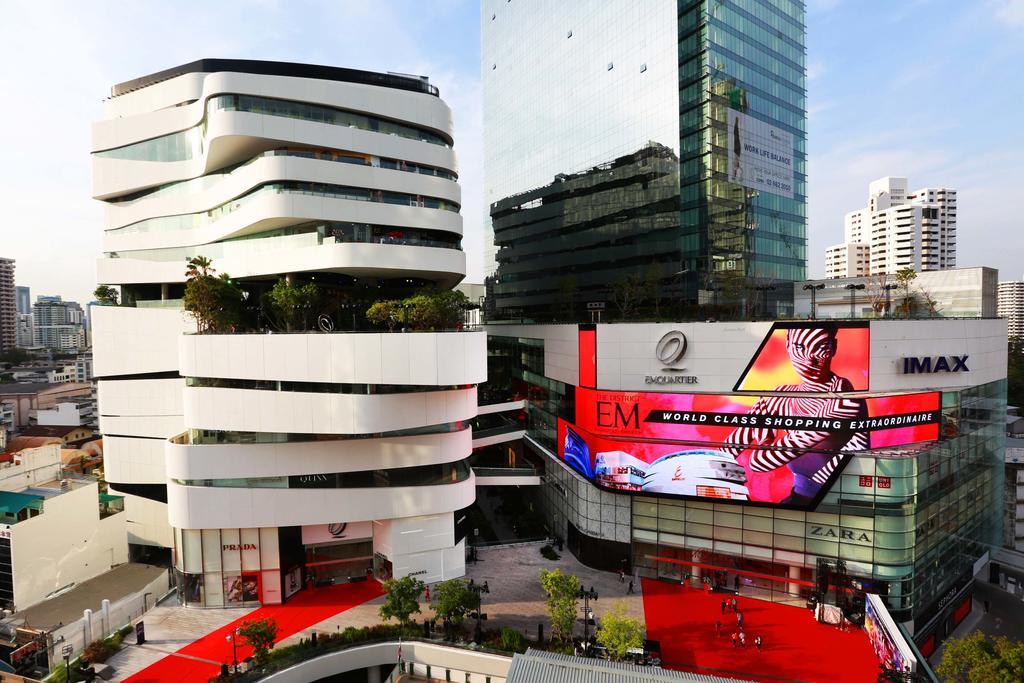 Adelphi Grande Sukhumvit Hotel Bangkok Exterior photo