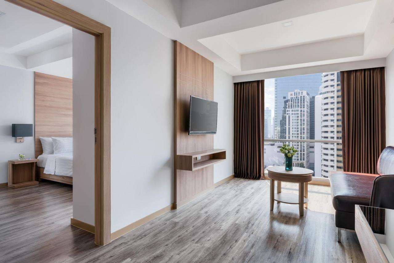 Adelphi Grande Sukhumvit Hotel Bangkok Exterior photo