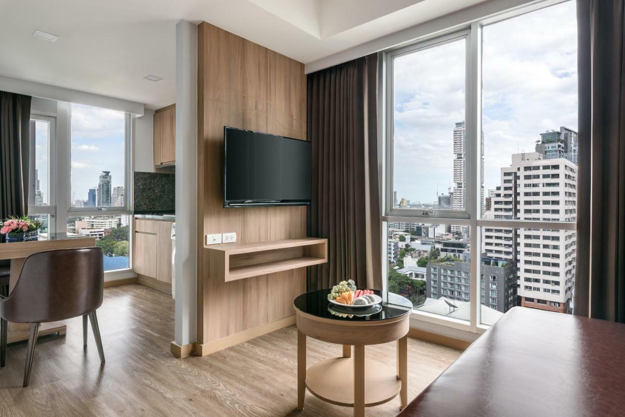 Adelphi Grande Sukhumvit Hotel Bangkok Exterior photo